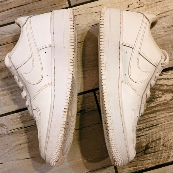 NIKE AIR FORCE 1 Classic all white sneakers basketball gorpcore shoes 7Y 8.5W - Picture 5 of 11